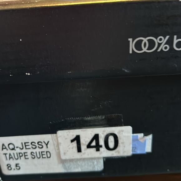 AQUA Jessy Suede  Pull On Booties Mid Calf Chelsea NEW Size 8.5 - Picture 9 of 9